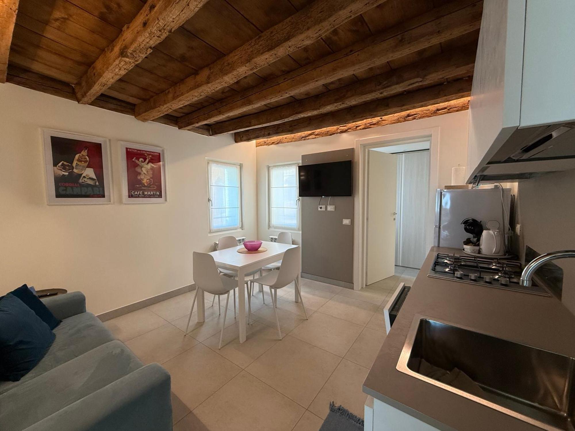 Апартаменти Iris House Кіоджа Екстер'єр фото